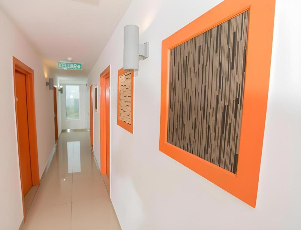 1 Hotel Mahkota Cheras Exterior foto